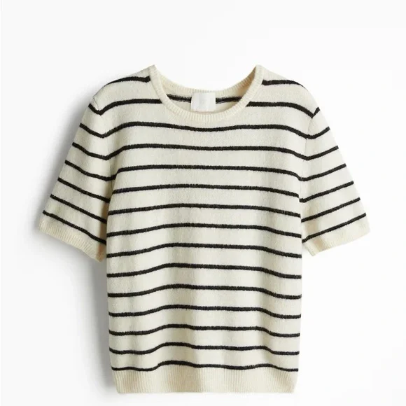 H&M Cream Striped Sweater – Women’s Medium Short Sleeve Chic Knit - Picture 1 of 5